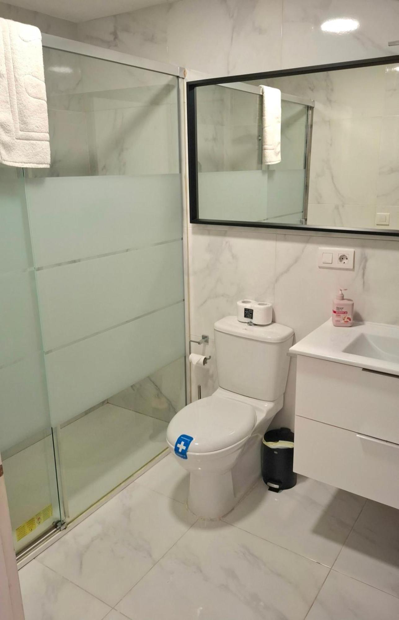 Moderno Apartamento Con Garaje Privado En El Centro De Βίγκο Δωμάτιο φωτογραφία